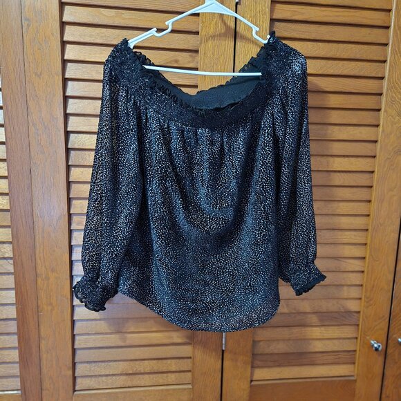 White House Black Market blouse black/white polka dots off the shoulder size Med - Picture 1 of 6